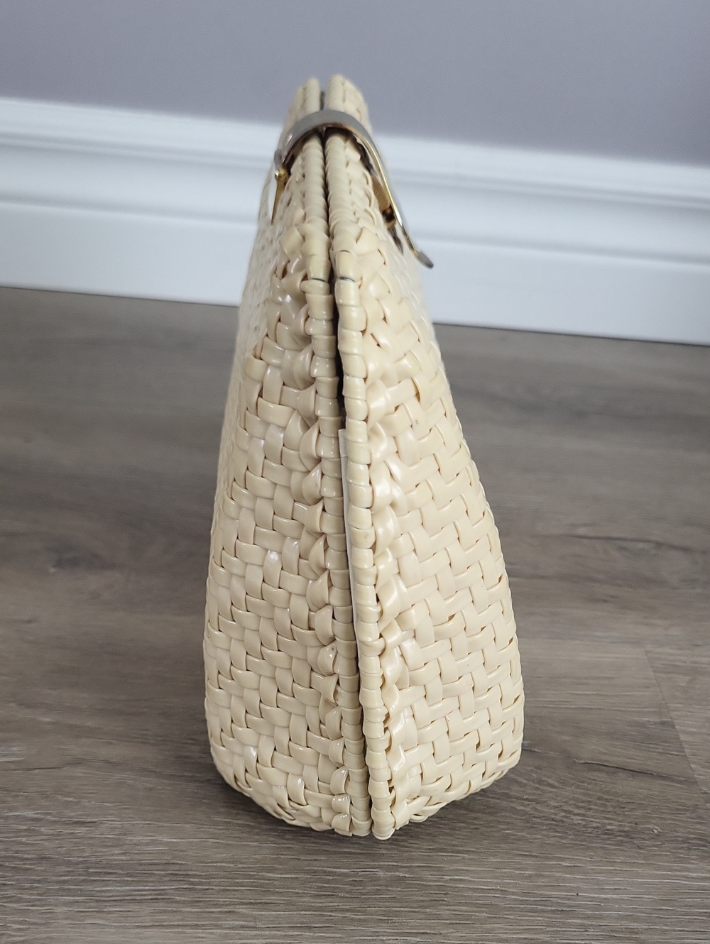 Vintage 90s Does 1950s Woven Cream Clamshell Clutch Bag - Picture 7 of 15